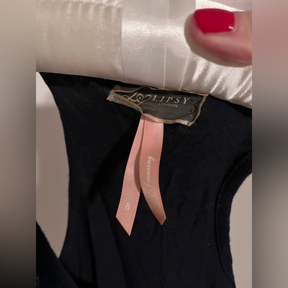 Beautiful, sparkly sequin Lipsy of London top - Picture 4 of 5